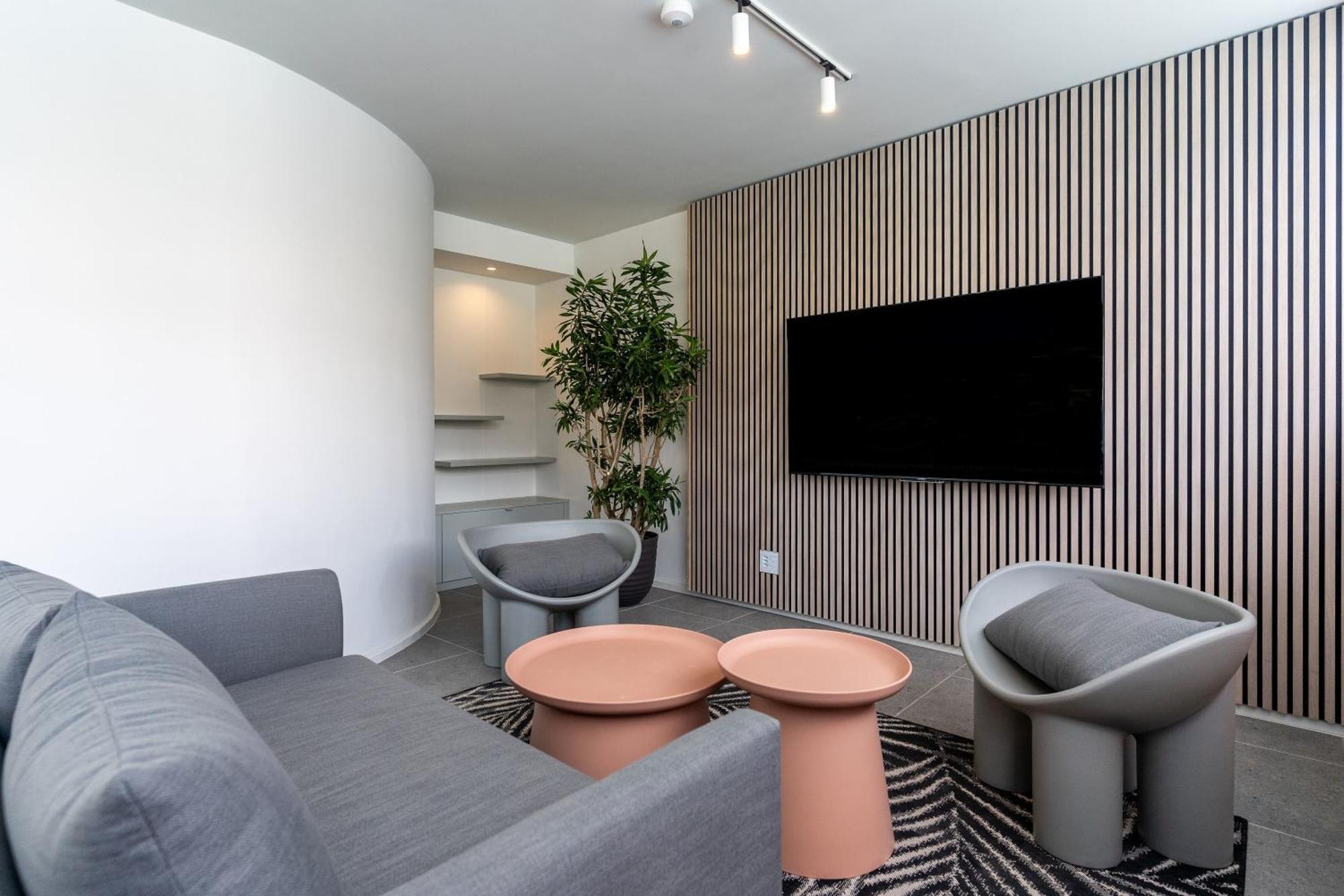The Rose 604: Central Studio With Rooftop Pool Cape Town Bagian luar foto