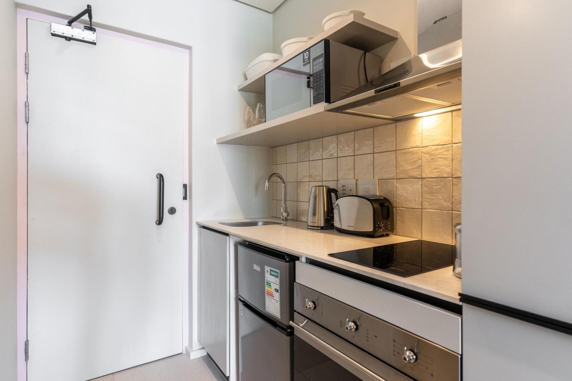 The Rose 604: Central Studio With Rooftop Pool Cape Town Bagian luar foto