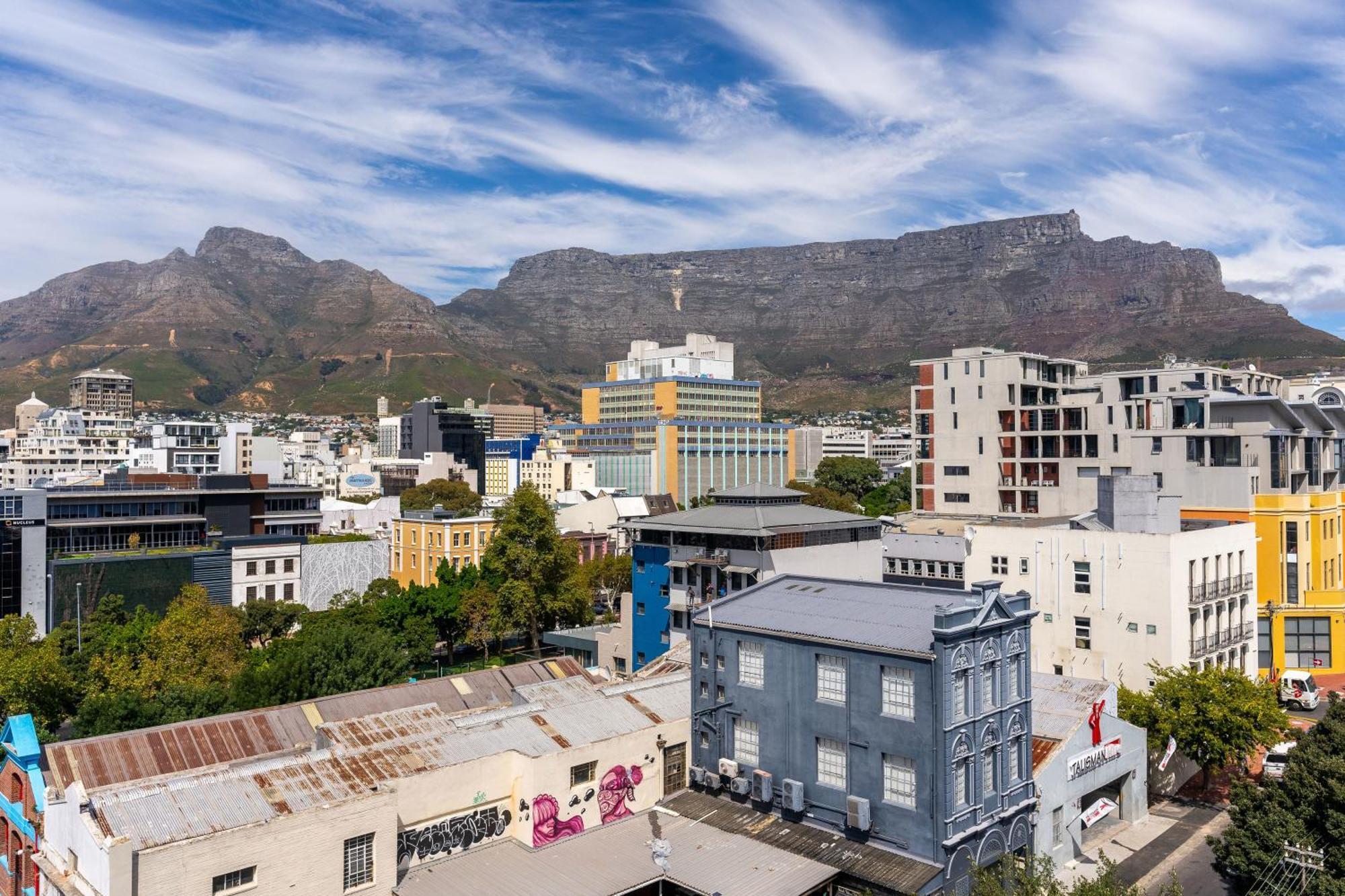 The Rose 604: Central Studio With Rooftop Pool Cape Town Bagian luar foto