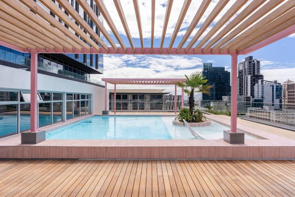 The Rose 604: Central Studio With Rooftop Pool Cape Town Bagian luar foto